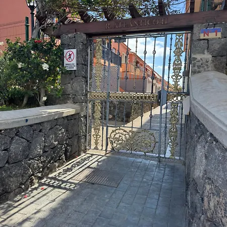 Island Breeze Tenerife Costa del Silencio