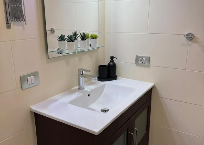 Island Breeze Tenerife * Costa del Silencio