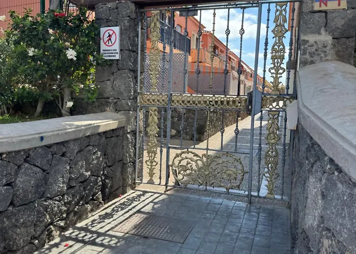 Island Breeze Tenerife Costa Del Silencio