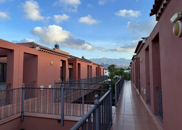 Island Breeze Tenerife Apartamento Costa del Silencio