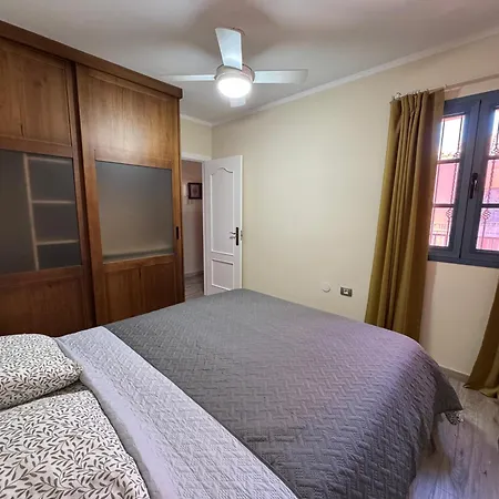 Island Breeze Tenerife * Costa Del Silencio